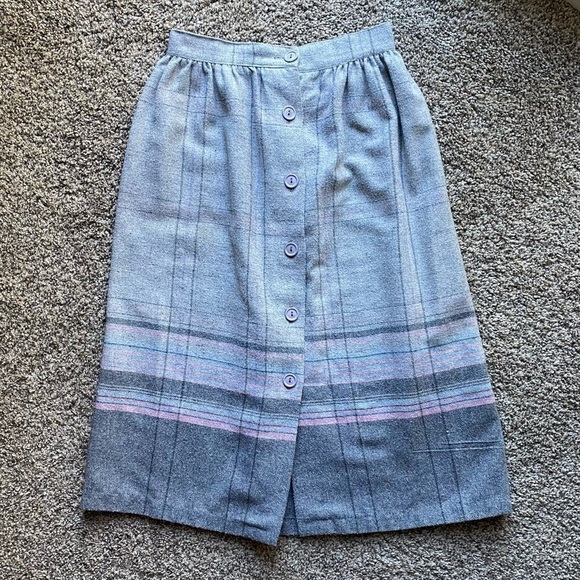 Vintage Knit Wool Button Down Skirt Sz Small - Picture 8 of 8